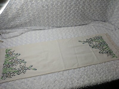 #ad Vintage Embroidery Crochet Table Runner Floral Handmade