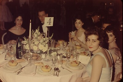 1960 PRETTY YOUNG WOMEN MAN WEDDING GUESTS 1960#x27;s Vintage 35mm Slide QTR20