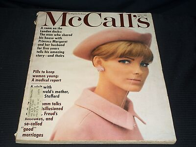 #ad 1965 OCTOBER MCCALL#x27;S MAGAZINE NICE FASHION FRONT COVER E 5921
