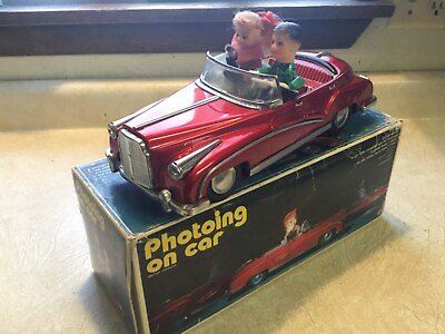 #ad RARE VINTAGE PHOTOING ON CAR TIN TOY ME 630 ORIGINAL BOX TESTED WORKING VIDEO