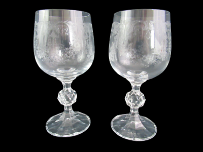 Set of 2 Import Associates Cascade Floral Etch Clear Crystal Wine Glasses