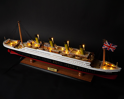 1:440 NEW Titanic Model Ship 23quot;L White Star Line Boat Special Birthday Gift