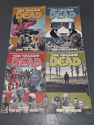 #ad 4 issues Image Comics Trade Paperback Graphic Novels THE WALKING DEAD 29 32