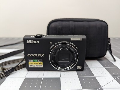 Nikon Coolpix S6200 16.0MP Digital Camera Wide 10X Optical Zoom w 16GB amp; Bag