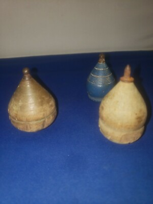 VINTAGE ANTIQUE CHILDREN#x27;S TOY WOOD SPINNING TOPs WITH METAL TIP Early 1900#x27;s