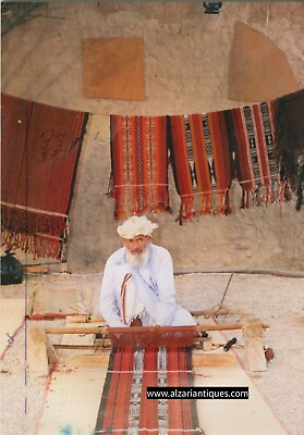 Traditional Sado Rugs Weaving In Muscat Oman Original Photograph A9073 A9￼