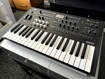 #ad Korg Wavestate 37 Key Wave Sequencing Synthesizer. Nice Condition