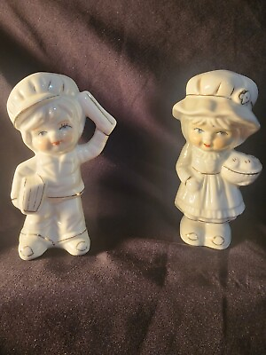 #ad Pair of Porcelain Hand Painted White And Gold Figurines 4.25quot; amp; 3.25quot;