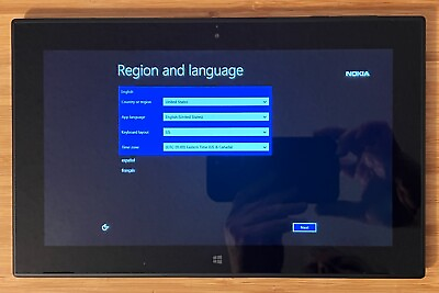 Microsoft Nokia Lumia 2520 32GB Wi Fi 4G ATamp;T 10.1in Keyboard Tablet