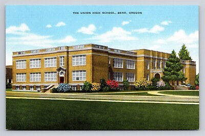 #ad Bend Oregon The Union High School Linen Vtg OR Postcard View Unused