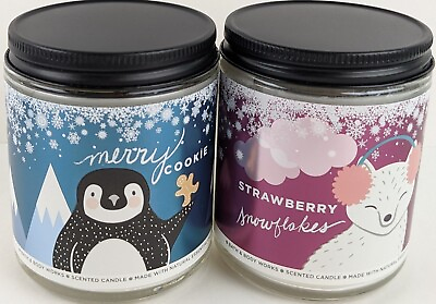 Bath amp; Body Works Merry Cookie amp; Strawberry Snowflakes Small Christmas Candles