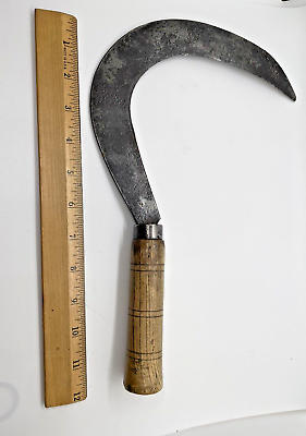 Antique Wood handle Scythe Sickle 12 x 8quot; 1 5 16quot; blade Reaper 9 oz.