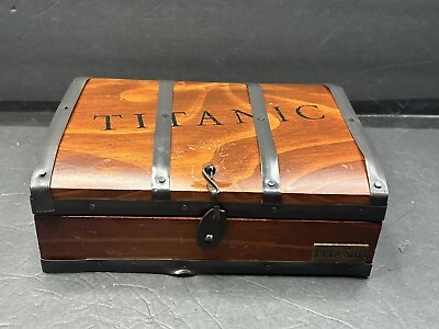 Titanic Heart Of the Ocean Women Blue Crystal Luxury Wooden Box BOX ONLY