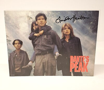 Linda Hamilton Autograph Dante#x27;s Peak 8x10 Signed Movie Scene Photo Terminator