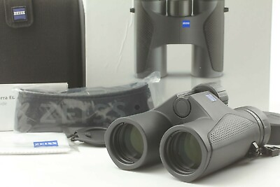 Almost Unused ZEISS Terra ED 10x32 Portable Compact Binoculars From Japan
