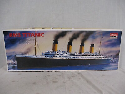 #ad Academy #1405 RMS Titanic Model Kit