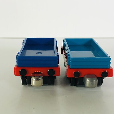 Thomas the Train Cargo Cars Plastic Take Play Friend Tenders Green Blue Lot of 2
