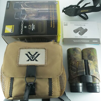Nikon MONARCH 5 10x42 Binoculars REALTREE APG 7546 Great Condition In Box