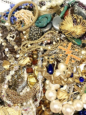 Vintage amp; Signed Designer Costume Jewelry Lot All QUALITY No Junk