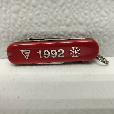 #ad VICTORINOX SWISS ARMY KNIFE CLASSIC SD RED 2 1 4 IN BLADE NAIL FILE SCISSORS
