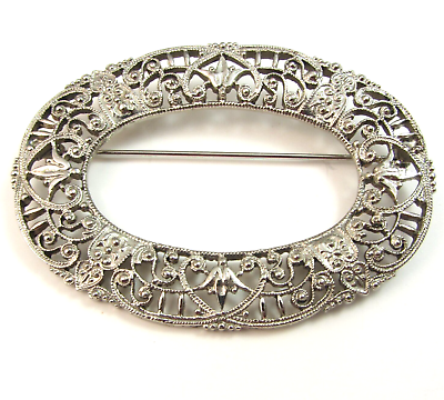 #ad Lovely Intricate Design Oval Brooch Pin Silver Tone Metal 2 3 4quot;
