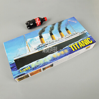 #ad MiniHobby 81301 1 550 RMS Titanic Cruise ship electri plastic model kit