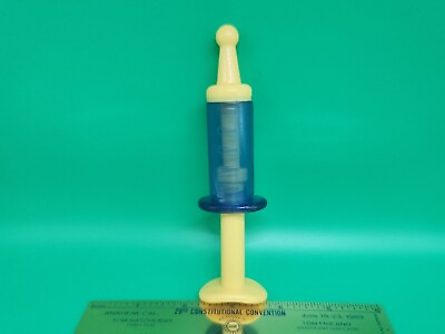 #ad Vintage 1997 Fisher Price Doctor Nurse Toy Syringe Shot Medical Kit Part Yellow