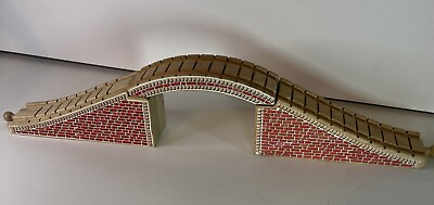 #ad #ad Thomas Wooden Railway ARCHED STONE BRIDGE Clickity Clack Track Excellent Cond