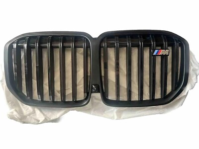 #ad 51135A23Е88 BMW OEM M Series Front Grille carbon Black With Camera