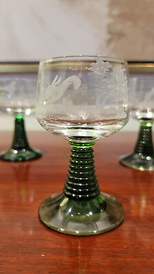 #ad Luminarc Green Beehive Stem Wine Glasses With 5 RARE Unique Animal Scenes