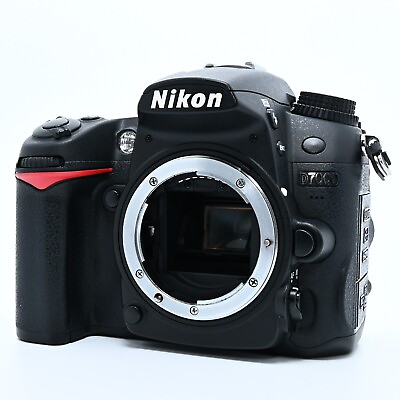 Mint Nikon D7000 16.2 MP Digital SLR Camera Body Black Low Shutter w Charger