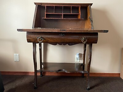 Queen Anne Antique Desk 1800#x27;s