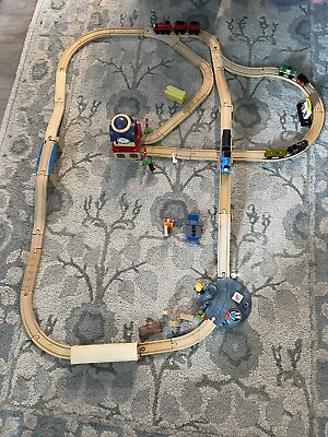 Thomas The Train amp; Brio 84 Piece Lot Starter Set: Tracks People Tunnel Tower