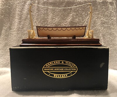 TITANIC..HARLAND amp; WOLFF LIFEBOAT MODEL PART OF THE MARITIME HERITAGE COLLECTION