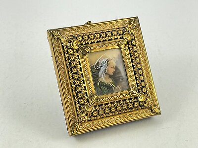Vintage Vatican City Italy Blessed by the Pope Music Box Pendant Souvenir