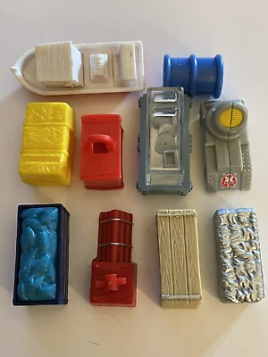 Thomas Train Lot of Accessories for Railroad Cars