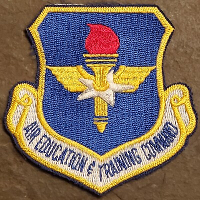 #ad AIR EDUCATION amp; TRAINING COMMAND Patch: USAF AIR FORCE: COLOR FLIGHT DRESS vers2