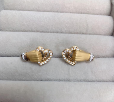 #ad Carrera y Carrera Hand Holding Heart Diamond 18k Yellow Gold Clip On Earrings
