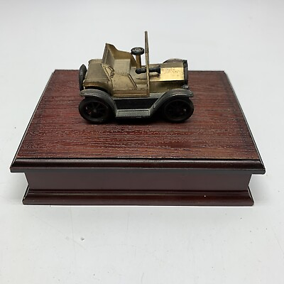 #ad Vintage Giftco Playing Card Holder with Metal Antique Car on Top Trinket Box KG