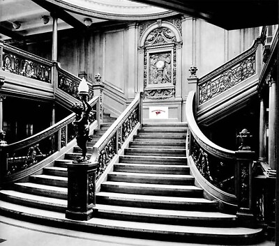 RMS TITANIC GRAND STAIRCASE WITH CHERUB BEAUTIFUL REPRINT PHOTOGRAPH