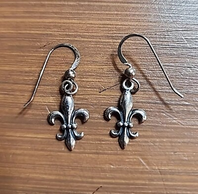 #ad Vtg FLEUR DE LIS EARRINGS SMALL 925 Sterling Silver Earrings Hook Dangle