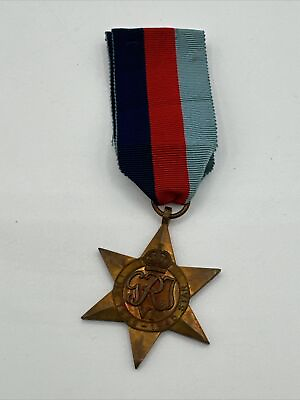 #ad THE 1939 1945 STAR FULL SIZE MEDAL WITH RIBBON WW2 Original