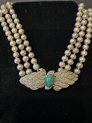 #ad Vintage Retro Pearl Necklace 3 Strand Glass W Rhinestones Green Bead Clasp