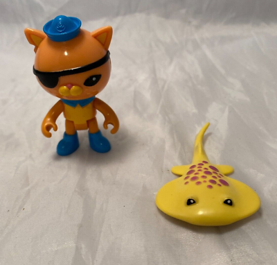 Octonauts Toys Kwazii the Pirate amp; Yellow Stingray with Brown Spots Sea Creature