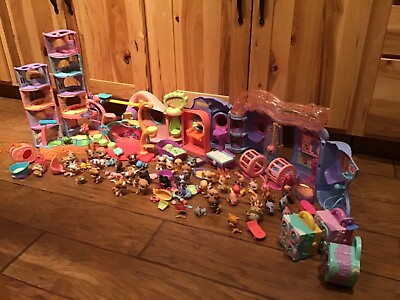 Huge Lot of Littlest Pet Shop w Pets and Accessories