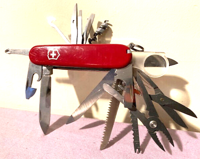 #ad Victorinox SwissChamp Swiss Army Red Multi Tool 91MM Knife Excellent Condition