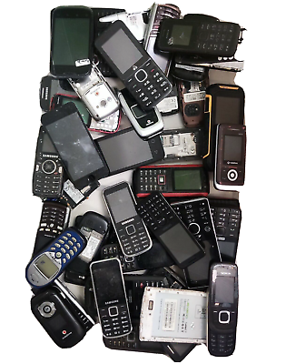 Lot of 10 Assorted Cell Phones For Parts Scrap or Gold Recovery Old Mobile Phone