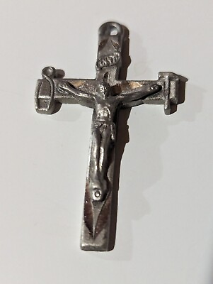 #ad crucifix pendant Men Silver toned