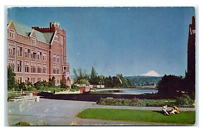 #ad Postcard University of WA Campus at Seattle with Mt Rainier fair condition S3